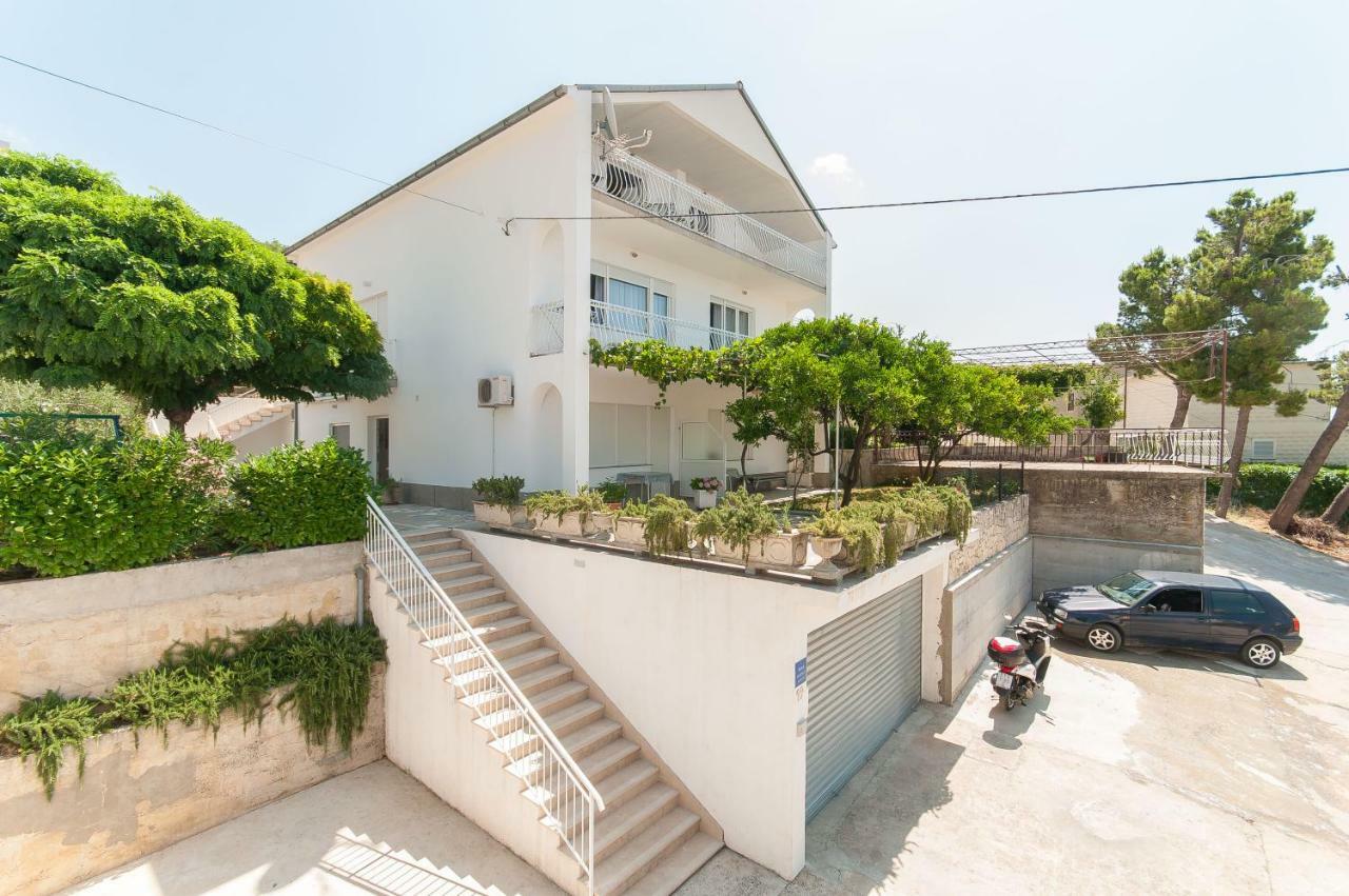 דירות Duće Modern מראה חיצוני תמונה